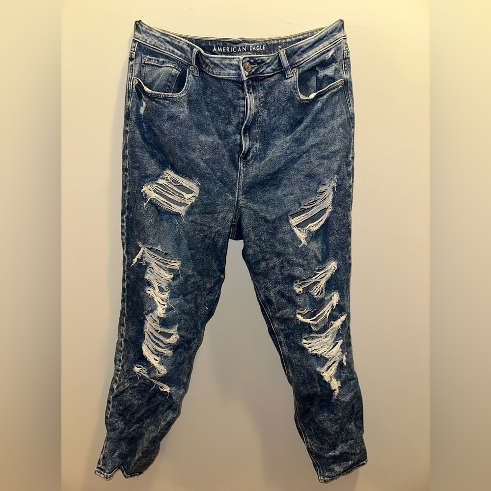 American eagle distressed denim